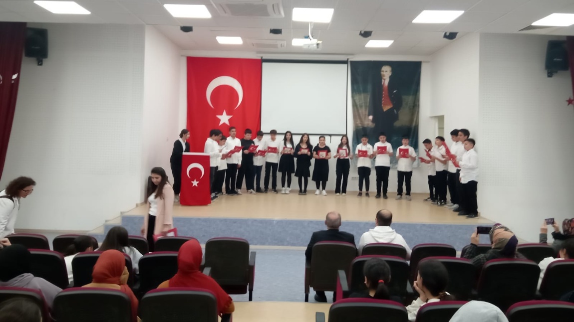 Okulumuzda 12 Mart İstiklal Marşının kabulü kutlandı.